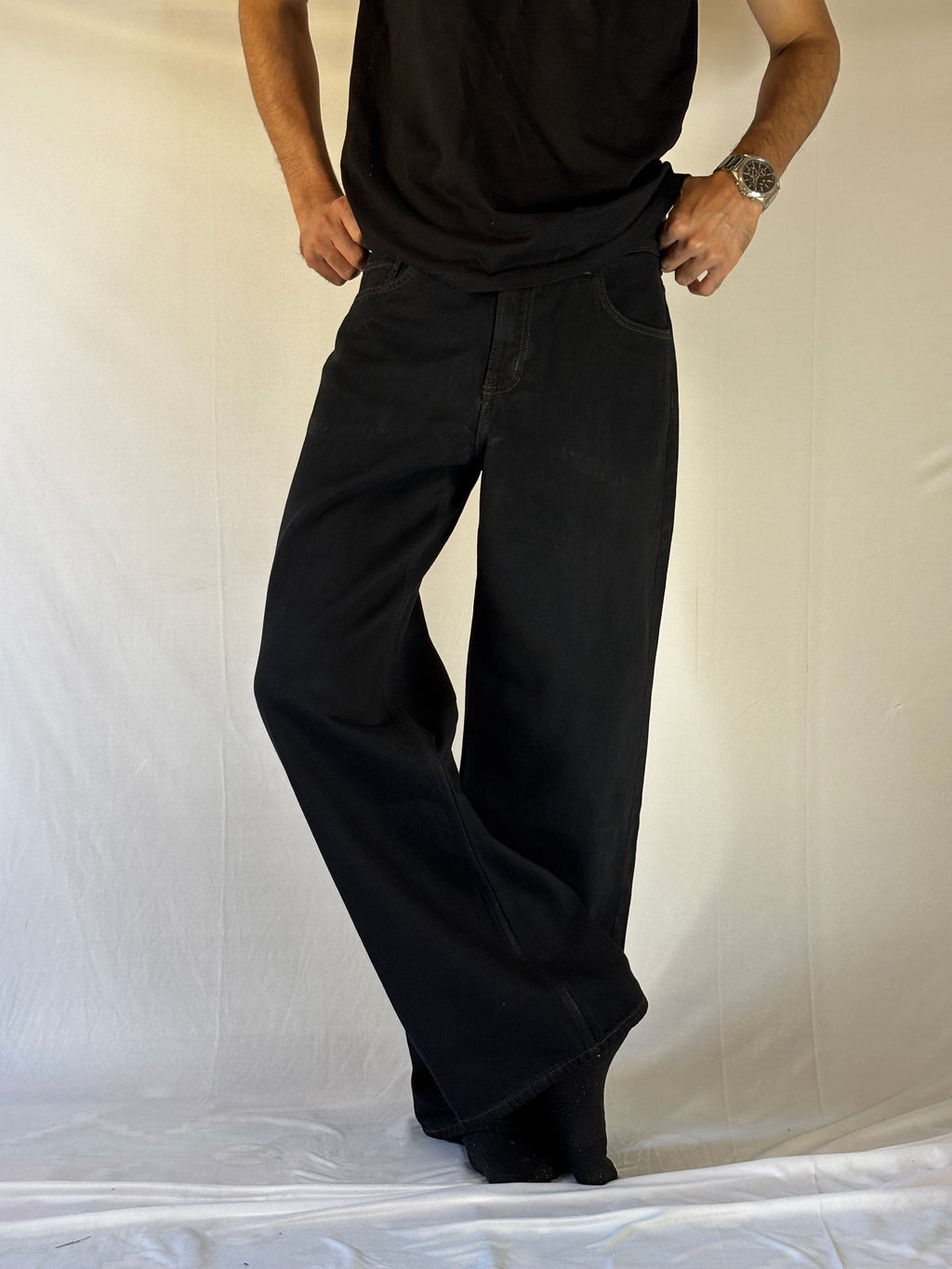 Core Black Straight-Wide Denim