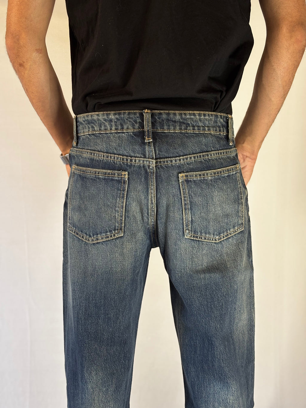 Vintage Fade Straight-Leg Jeans Blue Tint