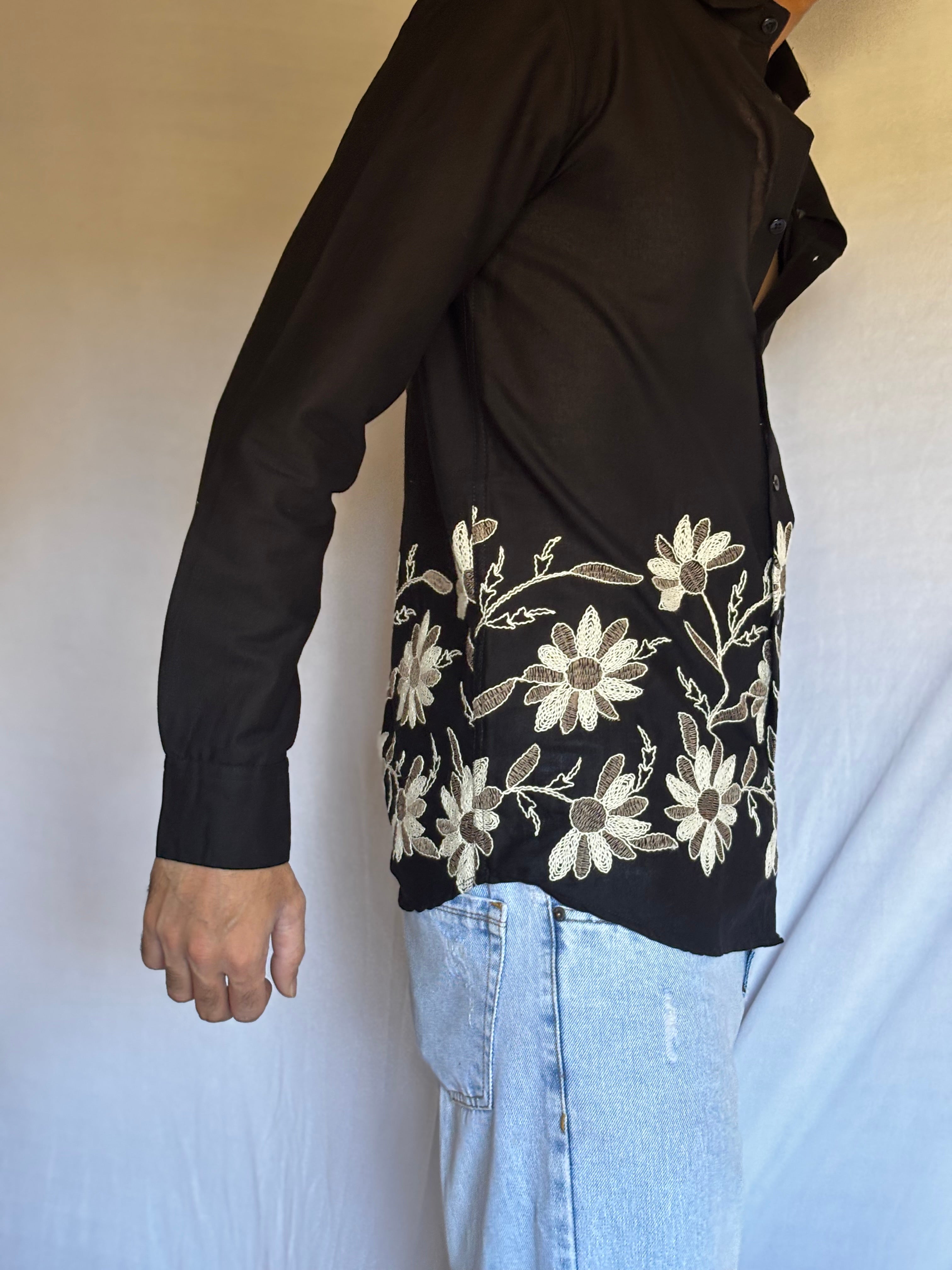 Noir Floral Hem Shirt