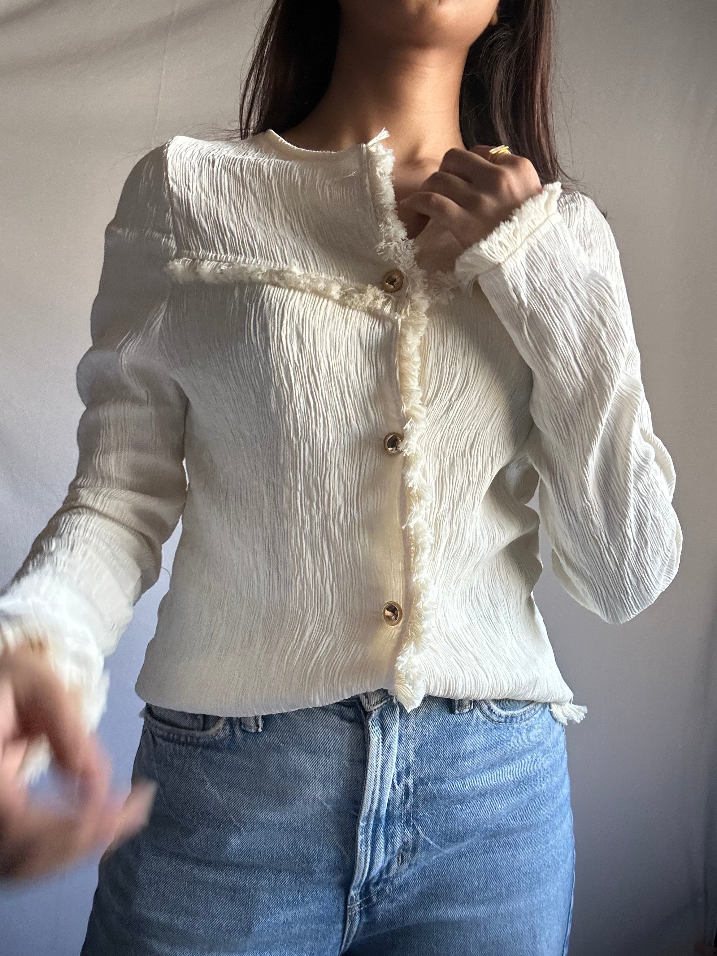 Thread GOLD button Shirt