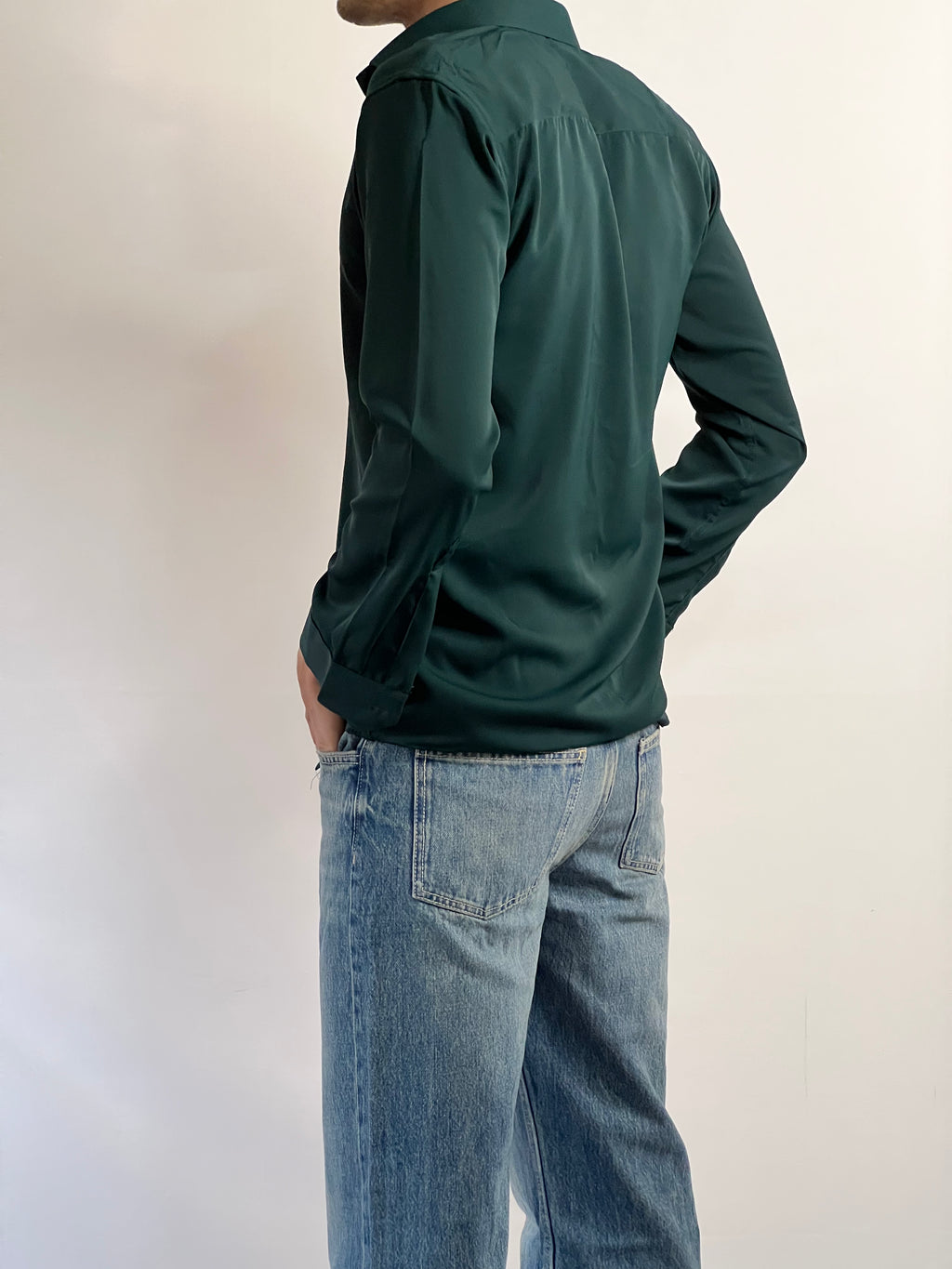 Jungle Requiem-Bottle green.