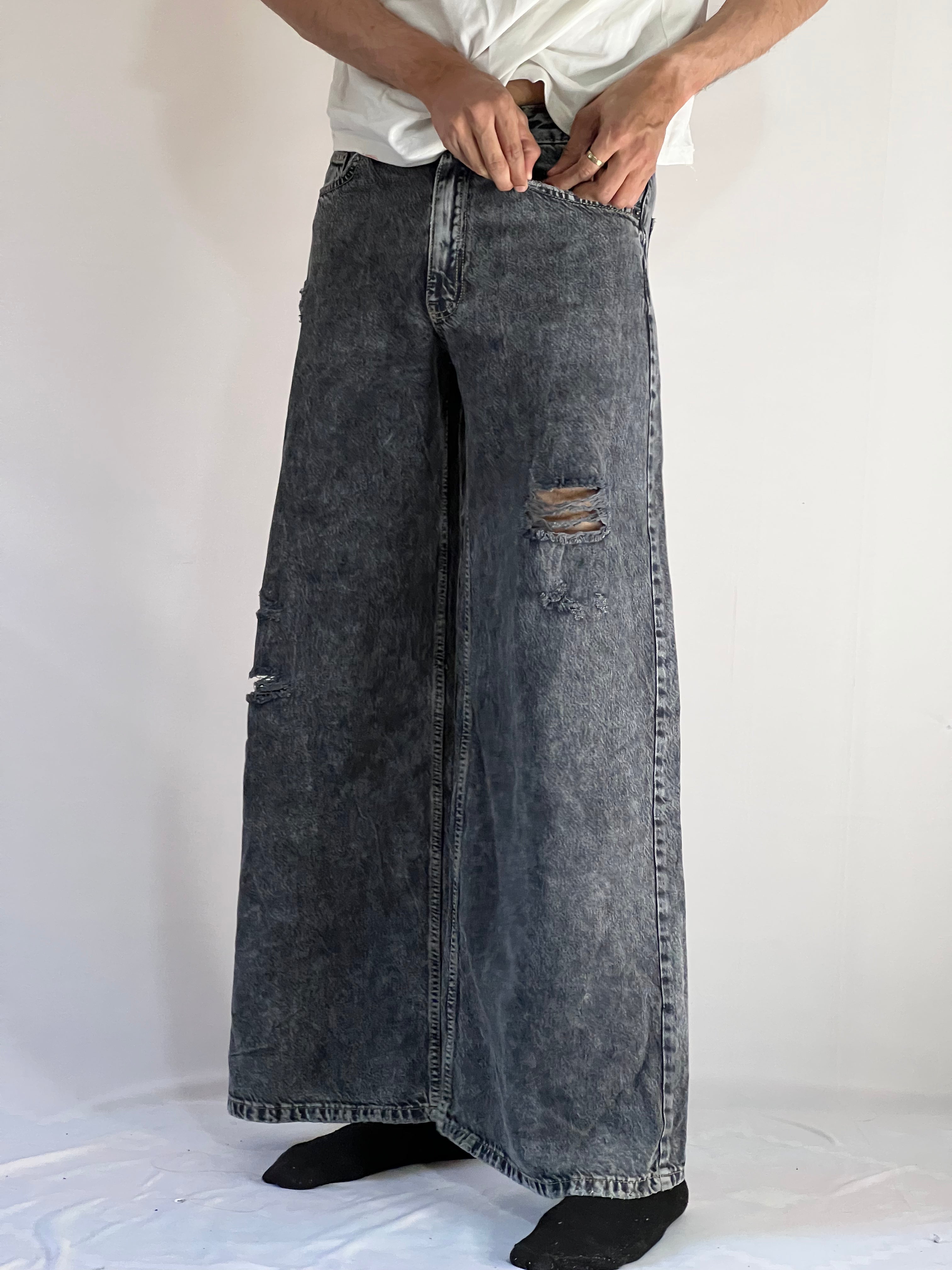Vintage Acid Wash Wide Jeans
